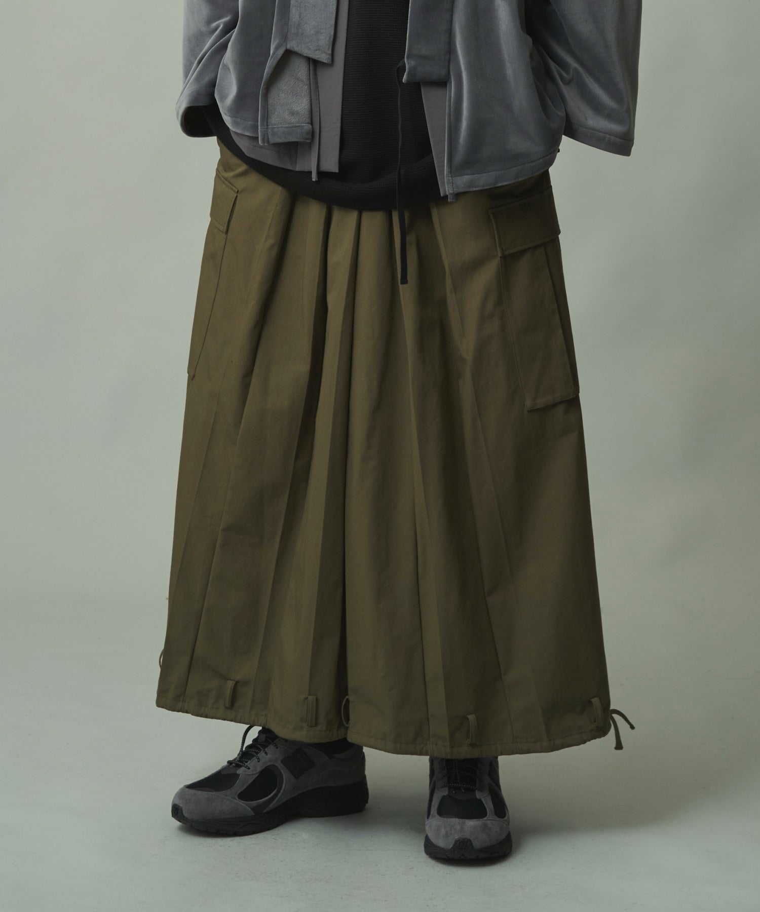 WAROBE / CARGO HAKAMA / OLIVE DRAB